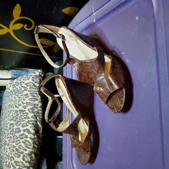 New 10 Display Wedges - Picture 2 of 3